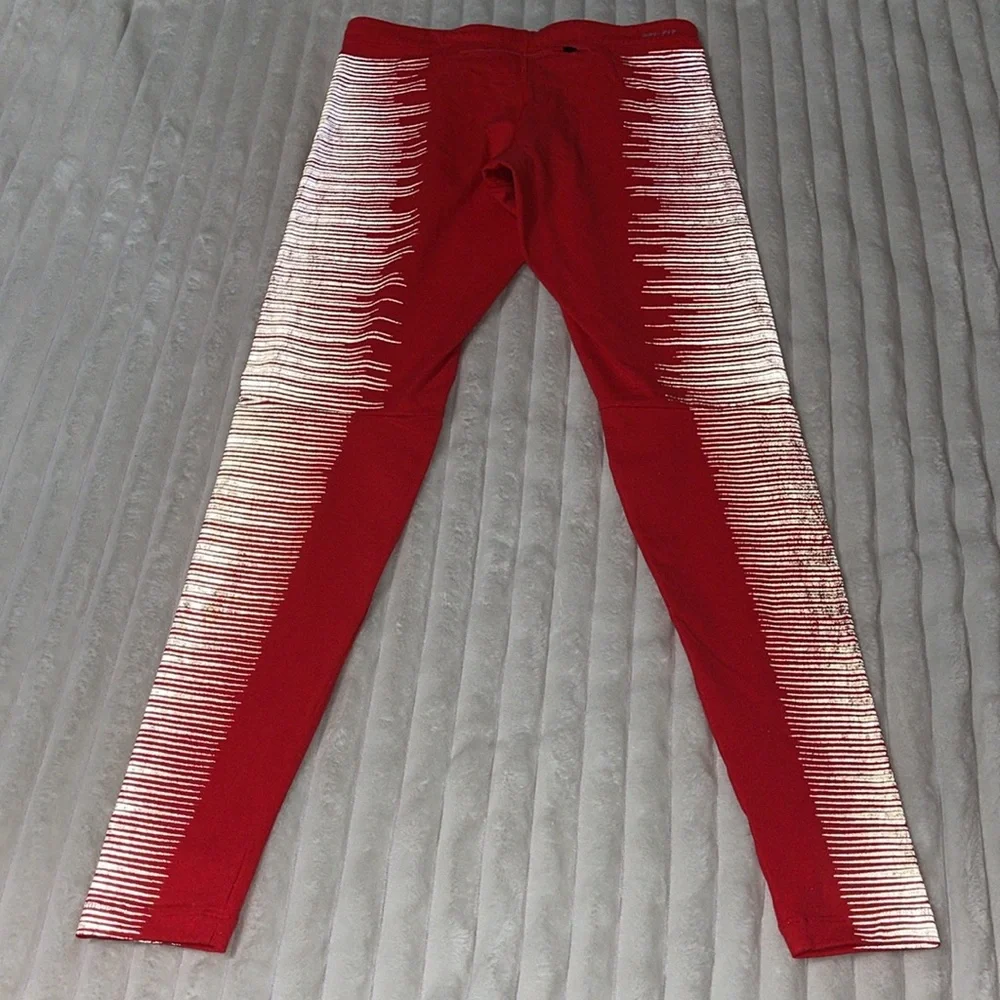 Nike Reflective Leggings | Size Small - Picture 9 of 10